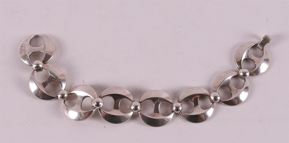 (-), A first grade 925/1000 silver link bracelet...