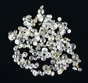 A group of loose diamonds round brilliant-cut, approximate...
