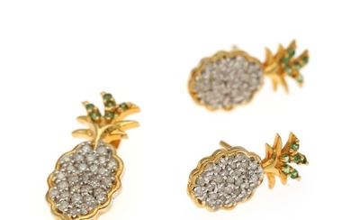 A jewellery set in the shape of pineapples comprising a pendant and a pair of ear studs set with numerous diamonds and tsavorites, mounted in 14k gold. (3)