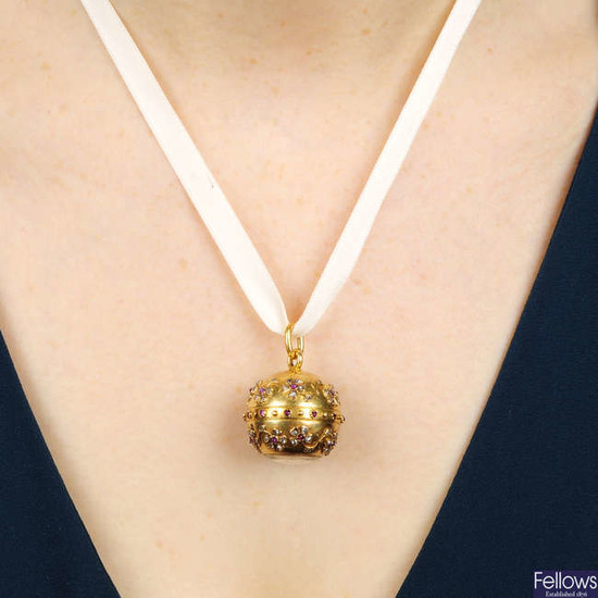 A late 19th century 18ct gold spherical watch pendant