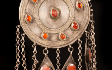 A lot of two silver pendants: Tumar amulet, round chest ornament - Turkestan 1870-1920