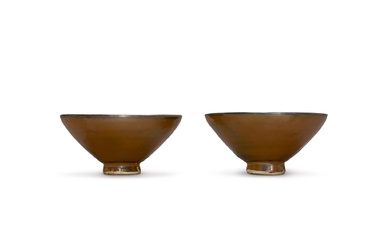 A pair of persimmon-glazed conical bowls, Song dynasty 宋 柿釉笠式盌一對
