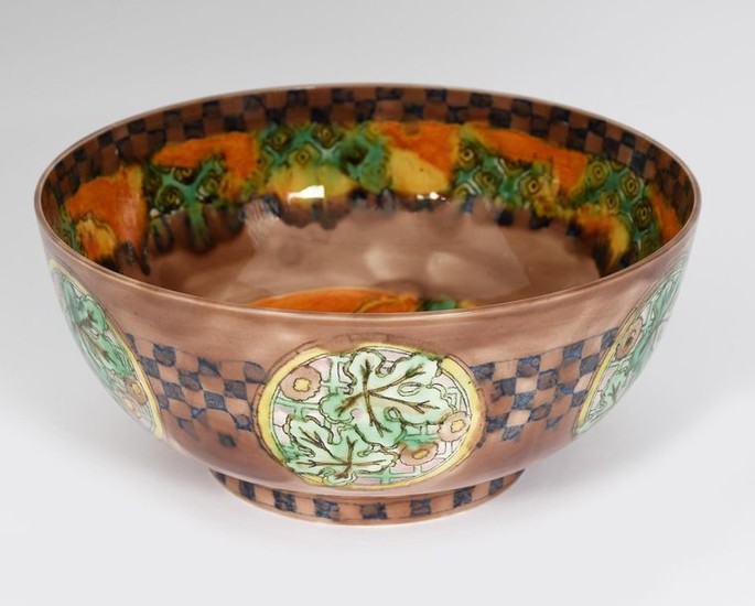 A rare Wedgwood bowl designed by Daisy Makeig-Jones,...
