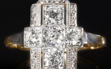 ART-DECO DIAMOND RING, High carat gold. Diamonds bright and ...