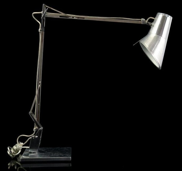 Antonio Citterio (1950-) Aluminum desk lamp