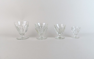 BACCARAT. Partie de service de verres à pied en cristal, modèle Talleyrand, comprenant 49 pièces:...