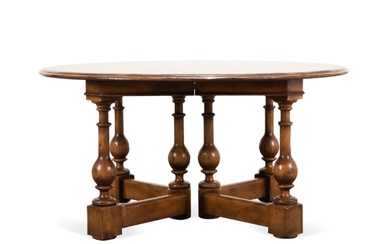 BAKER WILLIAM & MARY STYLE DINING TABLE, 3 LEAVES