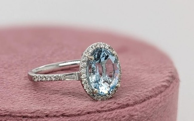 Beautiful Aquamarine Ring in Solid 14K White Gold with a Halo of Natural Diamond