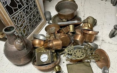 Big estate lot copper and brass items, from estate in Dutchess County, N.Y. Includes pans, pots