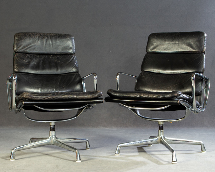 Charles & Ray Eames, Bürostühle / Sessel EA 216 mit schwarzem Softpad für Herman Miller / Vitra (2)