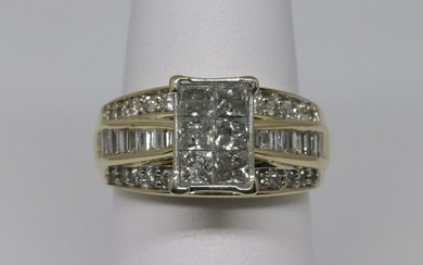 Cinderalla Diamond Ring