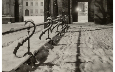 Fritz Henle (1909-1993), Munich: Hofgarten in the Winter at Night (circa 1930s)