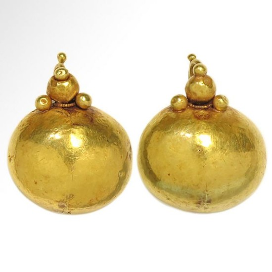 Pair of Roman Gold Earrings, c. 1st Century B.C./A.D.
