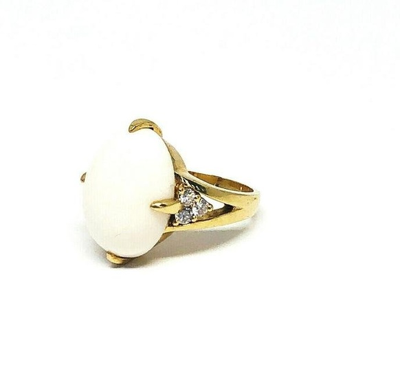 RARE Vintage 1960's Gump's 18K Yellow Gold Diamond Angel Skin Coral Coctail Ring