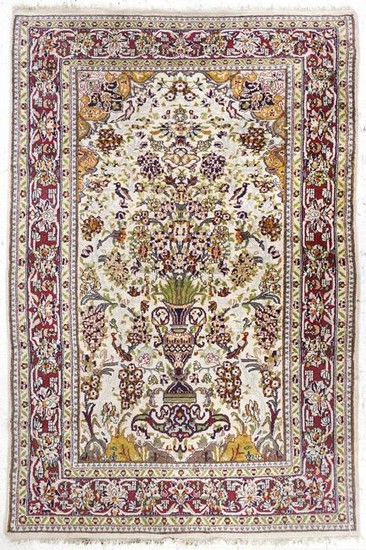 Semi Antique Tabriz Persian Oriental Rug 4'1''x6'1''.