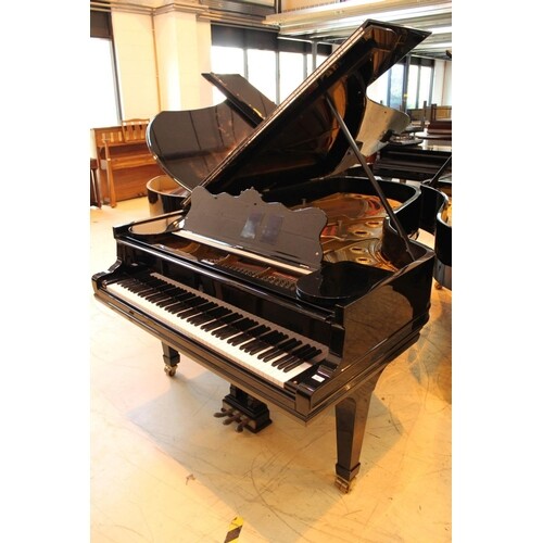 Steinway (c1902) A 7ft 5in Model C grand piano in a bright ...