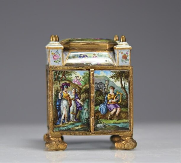 Sumptuous box painted with romantic scenes, probably Vienna.
