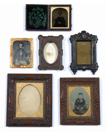 Thermoplastic ambrotype frame