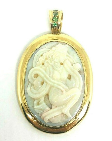VINTAGE Carved Woman Opal Peridot Yellow Gold Cameo