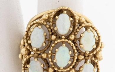 Vintage 14K Yellow Gold Opal Filigree Ring