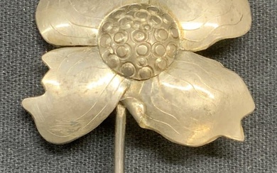 Vintage Gull Craft Sterling Silver Flower Brooch