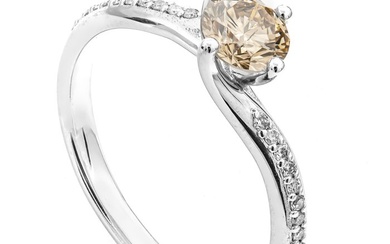 0.78 tcw Diamond Ring - 14 kt. White gold - Ring - 0.67 ct Diamond - 0.11 ct Diamonds