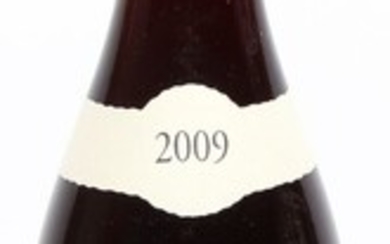 1 bt. Chambolle Musigny 1. Cru “Les Charmes”, Domaine Bertheau 2009 A (hf/in).