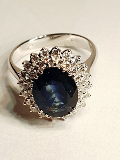 18 kt. White gold - Ring Sapphire - Diamonds