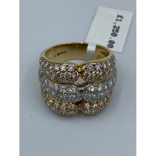 18ct yellow gold 3 row diamond band ring 15.2g approx 1.25ct...