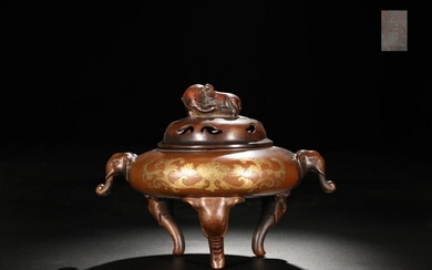 A COPPER INCENSE HOLDER DECORATED WITH LOTUS
