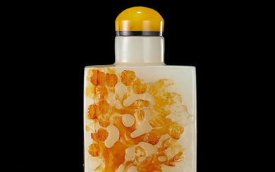 A white and russet jade rectangular 'deer and crane' snuff bottle