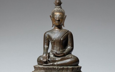 A Chiang Saen bronze figure of Buddha in maravijaya. Thailand. 15th/16th century