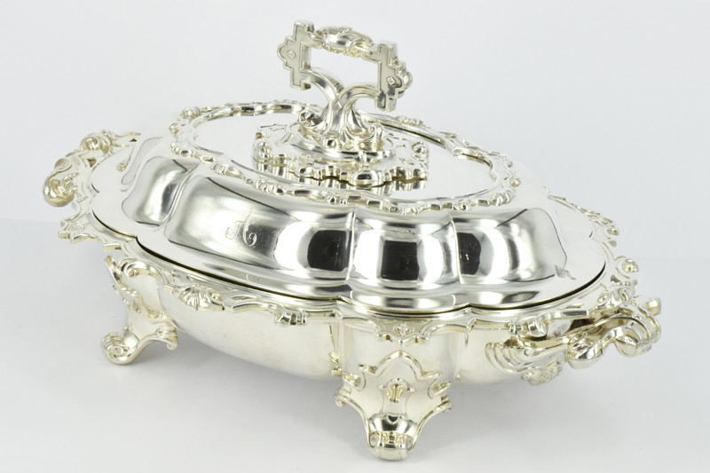 A PAIR OF EARLY VICTORIAN STERLING SILVER VEGETABLE TUREENS