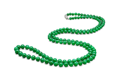 A Single Strand Jadeite Bead Necklace