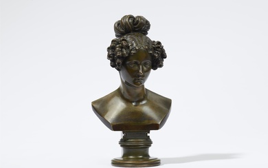 A bronze bust of the opera singer Henriette Sontag