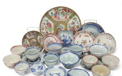 A collection of Chinese porcelain items