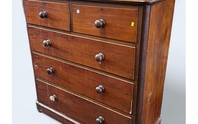 A large Victorian Mahogany two over three chest of drawers (...