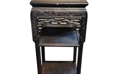 AN EARLY 20TH CENTURY CHINESE ROSEWOOD AND MARBLE Square rou...