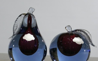 Alfredo Barbini Art Glass Paperweights, Pear, Apple