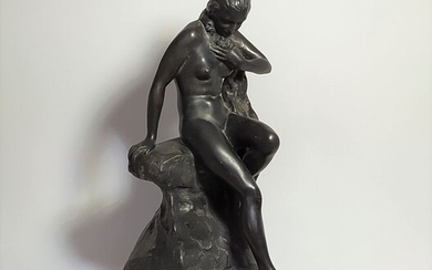Aliz Gosztonyi (1899-1970) - Large sculpture of a nude woman