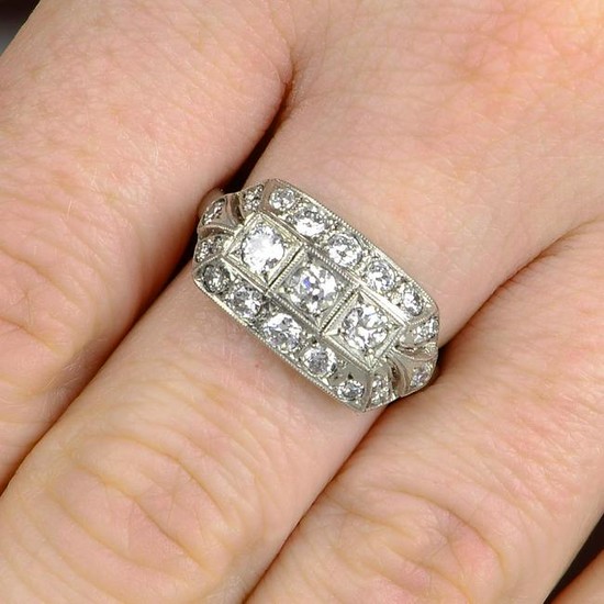 An old-cut diamond dress ring. Estimated total diamond