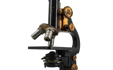 Antique German Ernst Leitz Wetzlar Iron Microscope