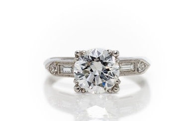 Antique Platinum 1.79 ctw Diamond Engagement Ring