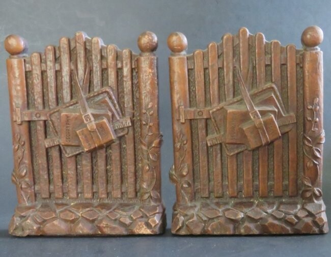 Antique Set of 2 Bookends, School Books on Fence, Syroco 1920s