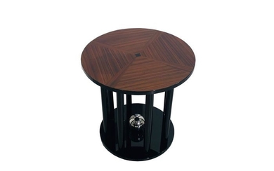 Art Deco side table with pillars foot and cherry wood