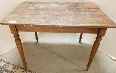 COUNTRY SHERATON CHESTNUT WK TABLE 30"H X 43 1/2"W X 30