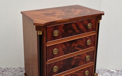 Chiffonnière in Empire Stijl - Chest of drawers - Bronze, Mahogany