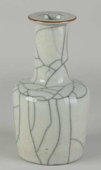 Chinese celadon vase, H 15.3 cm.