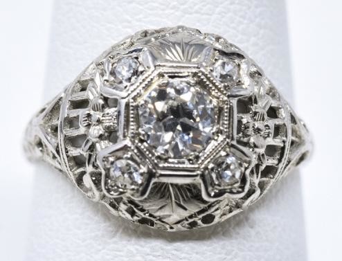 Estate 18kt White Gold & .45 Carat Diamond Ring