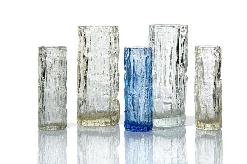 FIVE VARIOUSLY SIZED STUDIO ART GLASS VASES